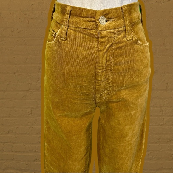 MOTHER Denim ‘High Waisted Looker Ankle Chew’ Corduroy Pant in “Okra” Size 24 - Picture 3 of 16